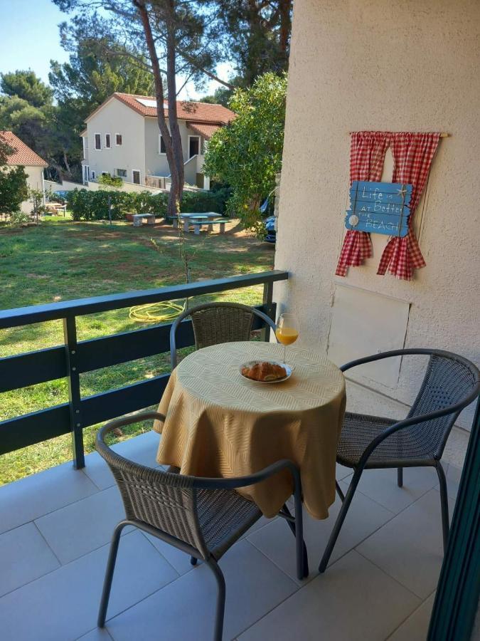 Apartmani Luni Premantura Dış mekan fotoğraf