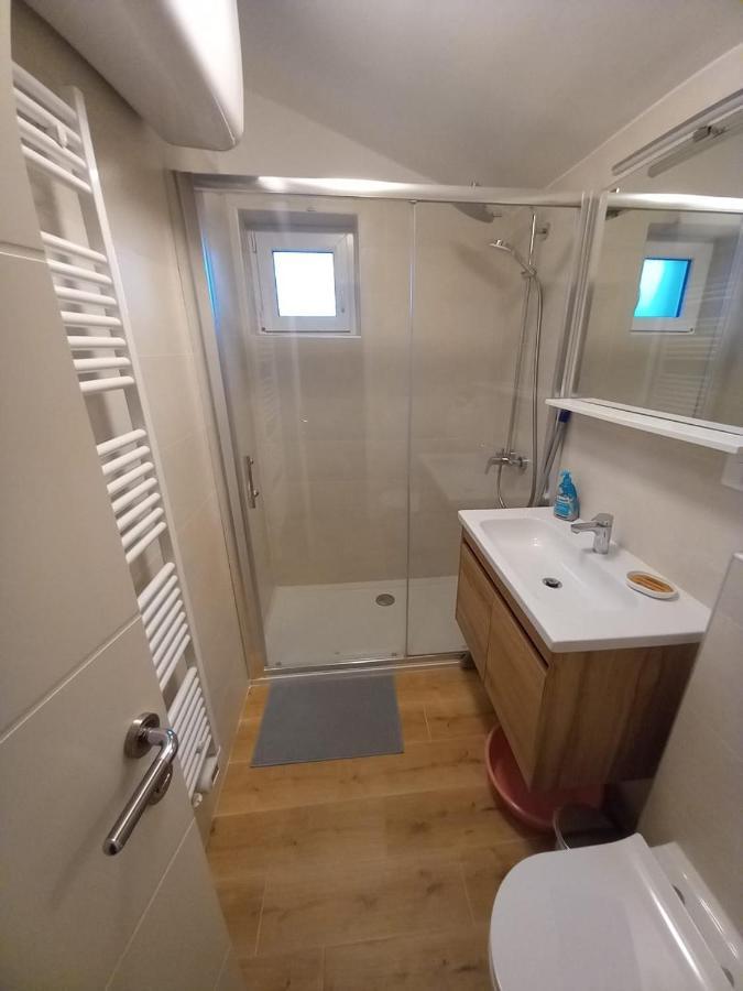 Apartmani Luni Premantura Dış mekan fotoğraf