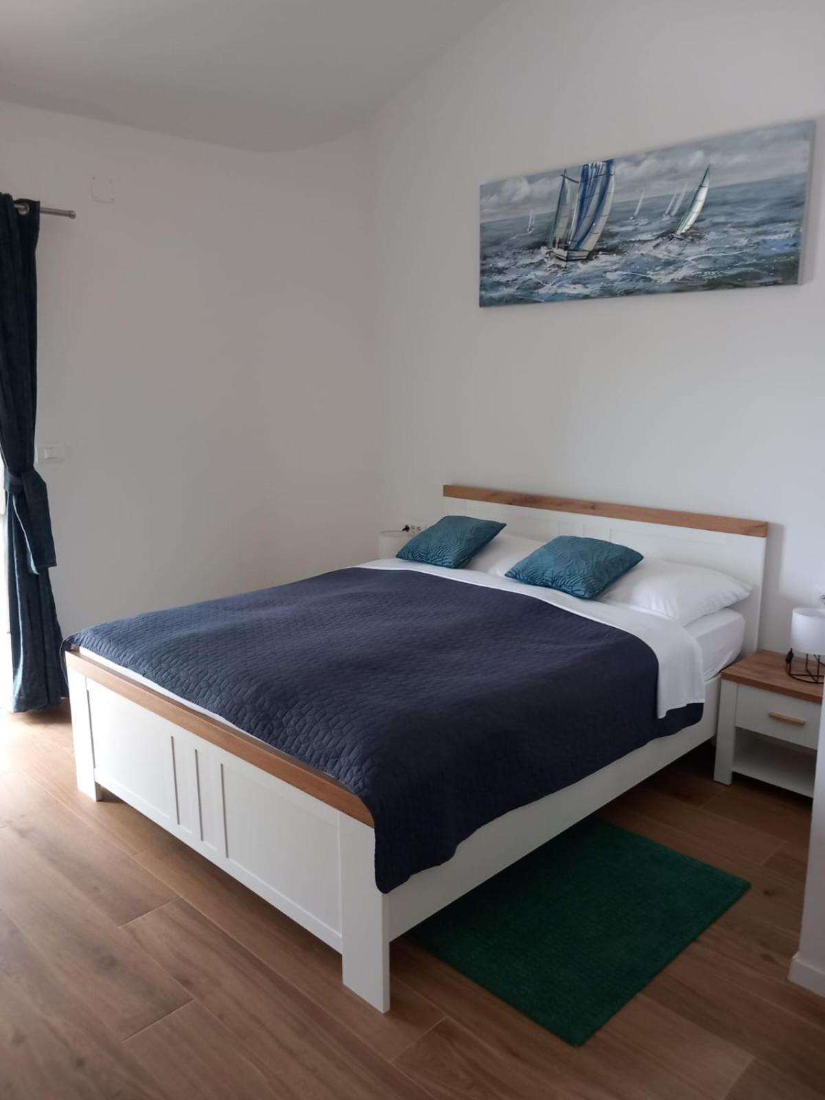 Apartmani Luni Premantura Dış mekan fotoğraf